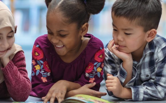 kids reading